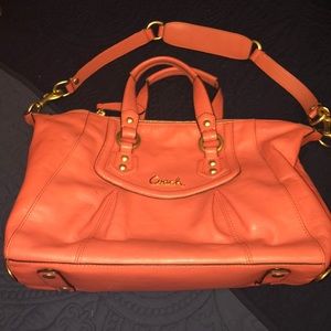 EUC Authentic Coach Leather Handbag